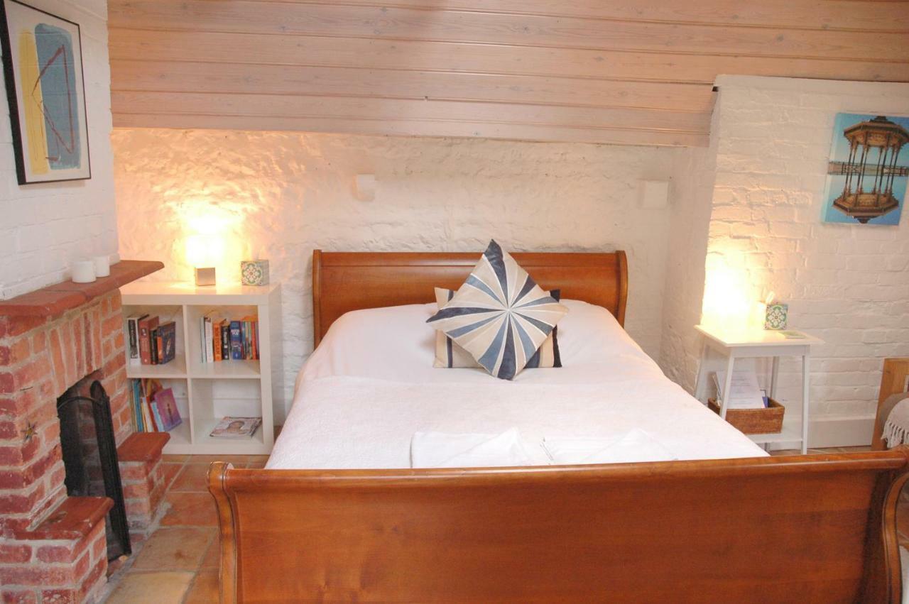 Unique Cottage Retreat Hove Esterno foto